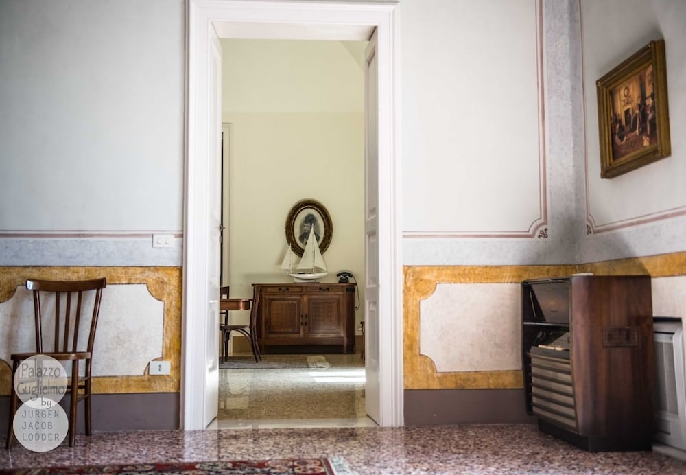 Palazzo Guglielmo Albergo Diffuso 19/79