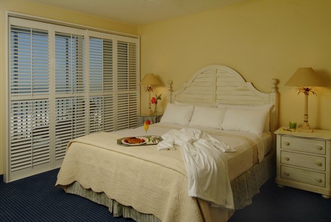 Pink Shell Beach Resort & Marina 10/40