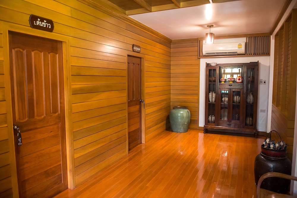 Tree Home Plus Home Stay 37/50