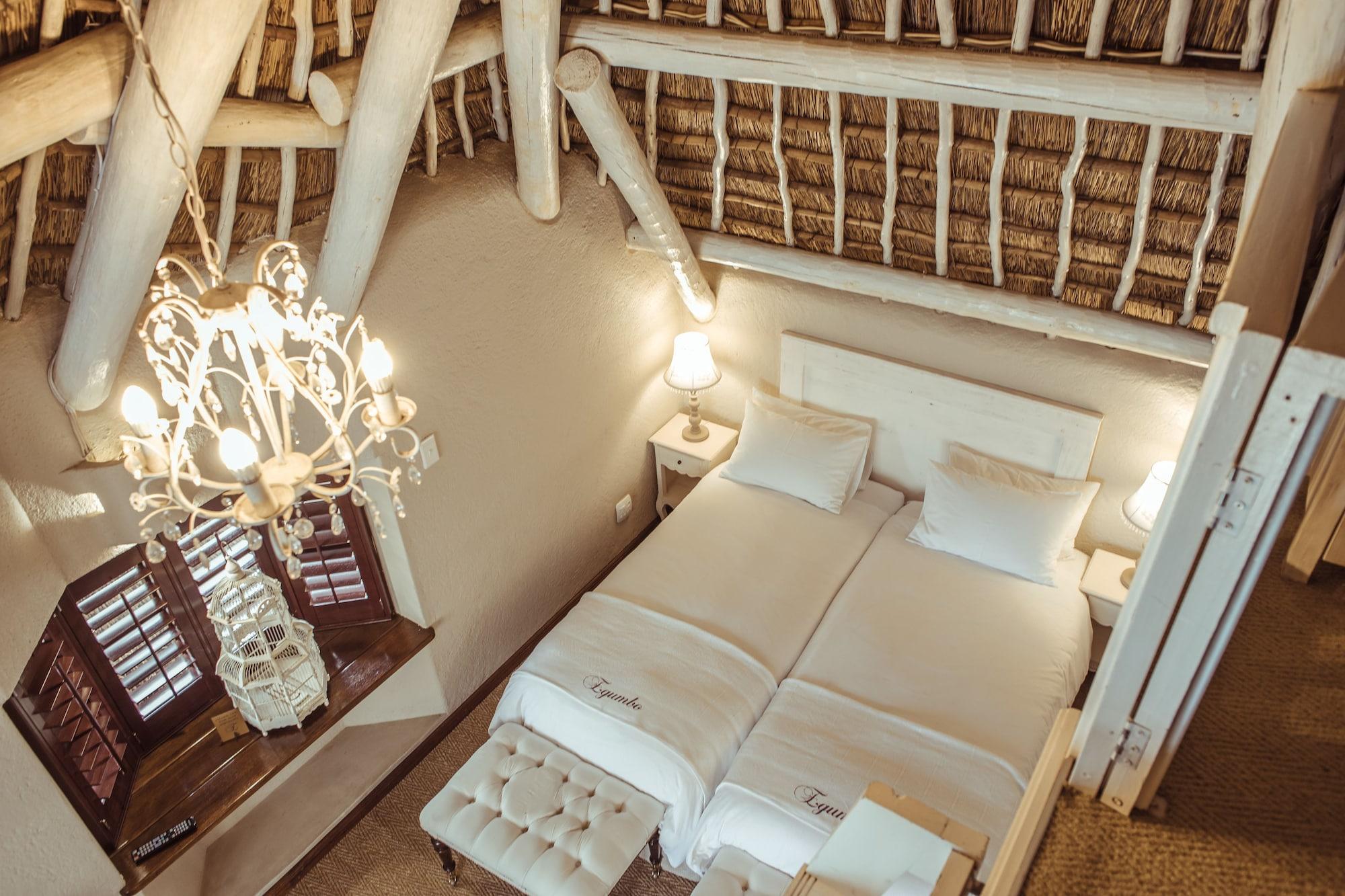 The Iris Boutique Hotel 10/17