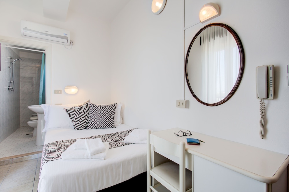 Grazia Hotel 58/58