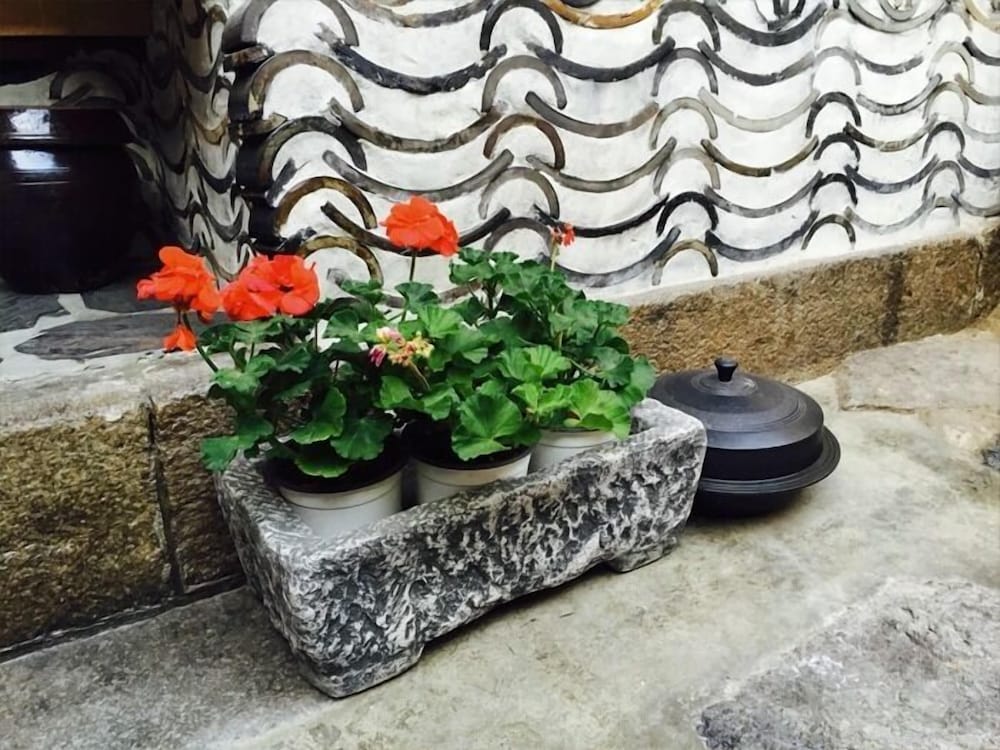 Dajayon Guest House 60/70