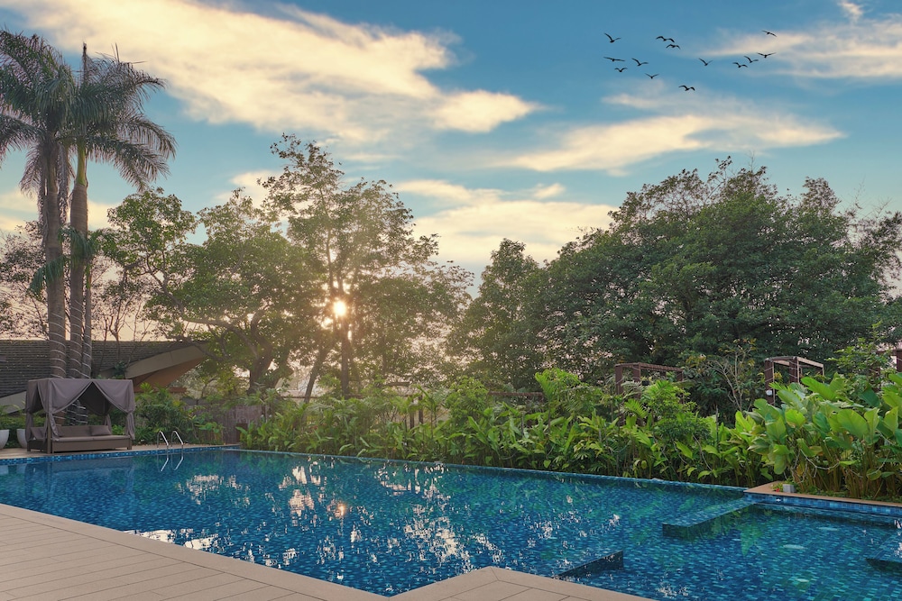 Athiva Resort & Spa Khandala 45/48