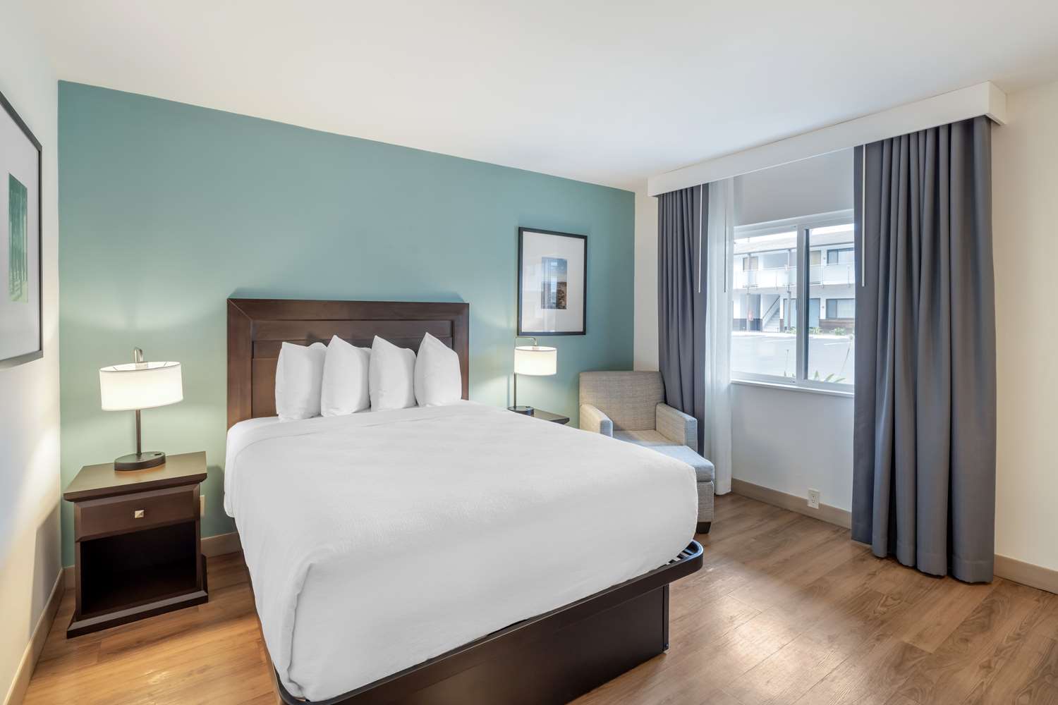 Best Western at Ventura Pier 13/67