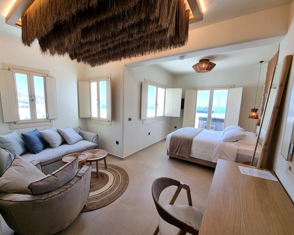 Life Suites 11/41