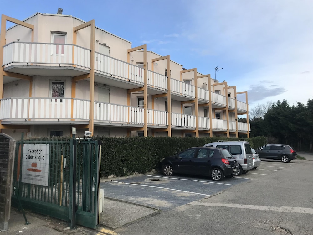 Hotel Premiere Classe Avignon Courtine 34/50