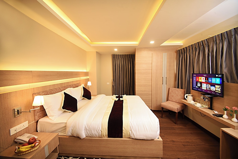Divine Kathmandu Hotel 11/45