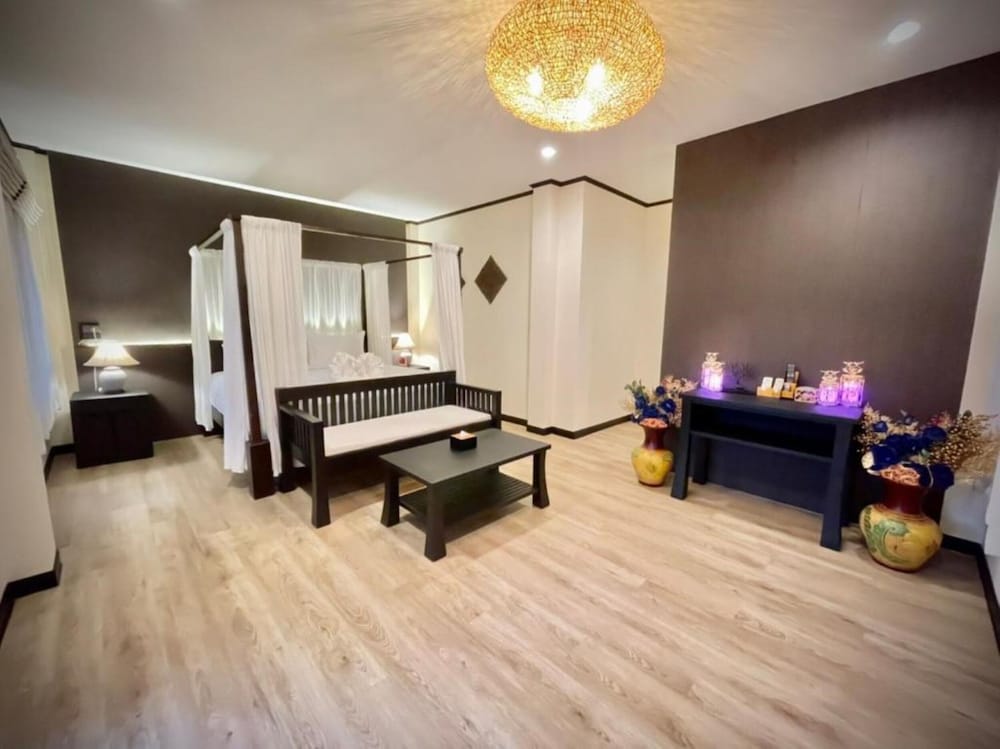 Rawisara Villa Resort 32/51