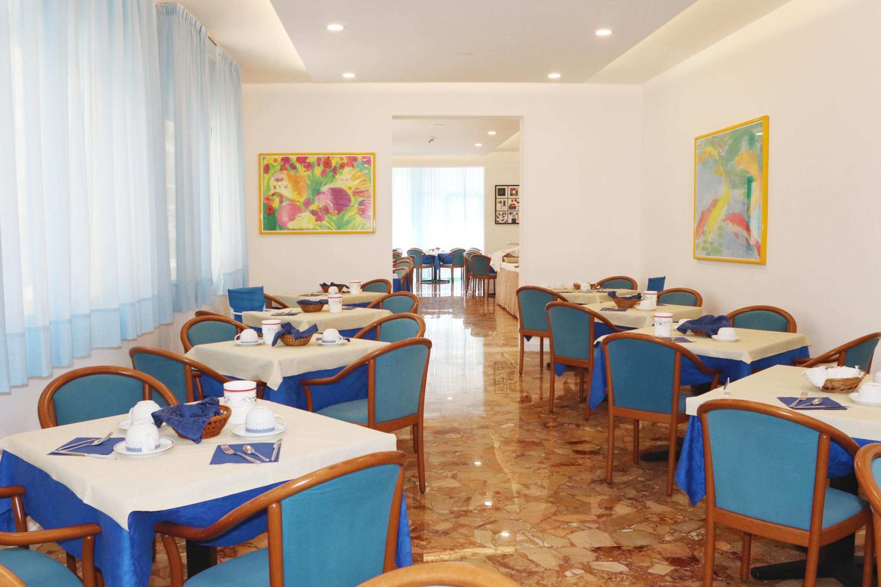 Hotel Villa Serena 31/50