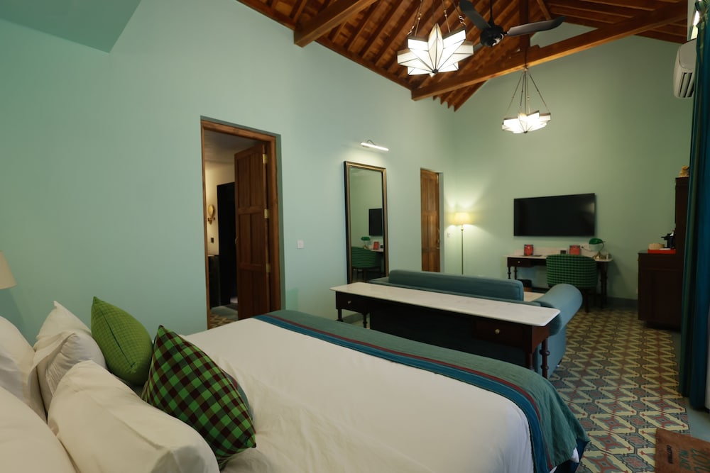 THE Lotus Palace Chettinad 21/63