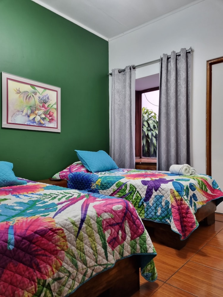 1492 Hotel 28/51