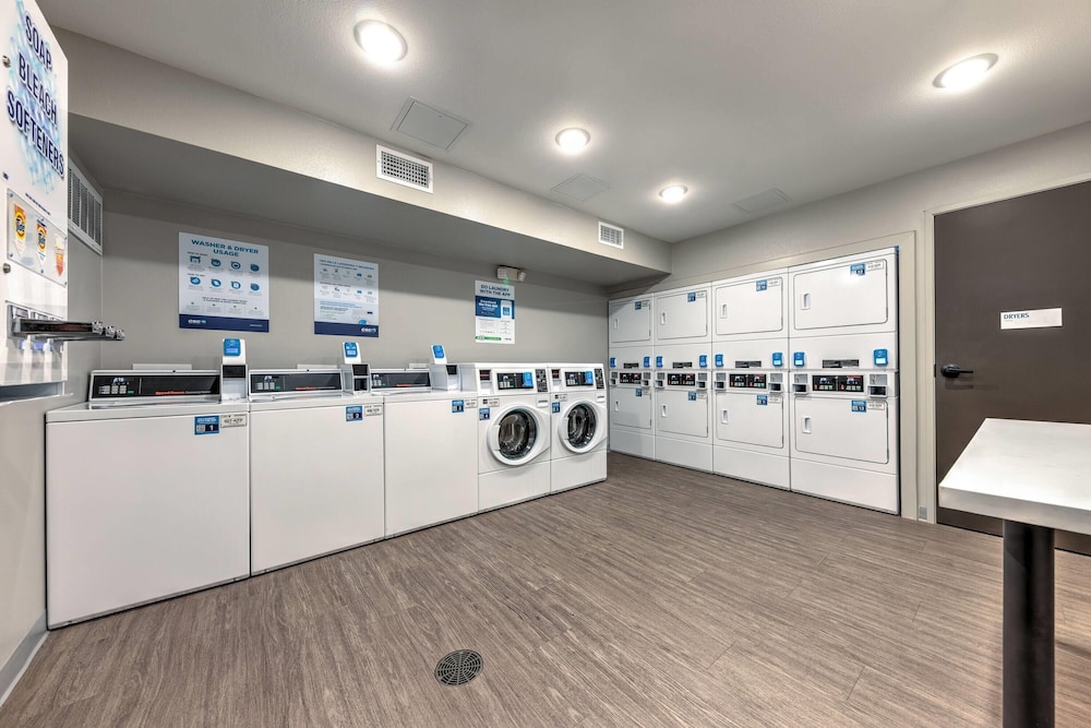 ECHO Suites Extended Stay by Wyndham Dallas Plano/Richardson 49/62