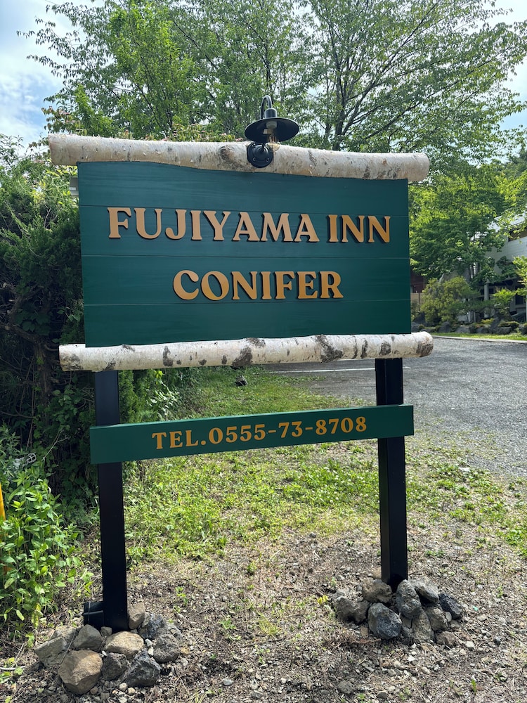 Fujiyama Inn Conifer 5/50