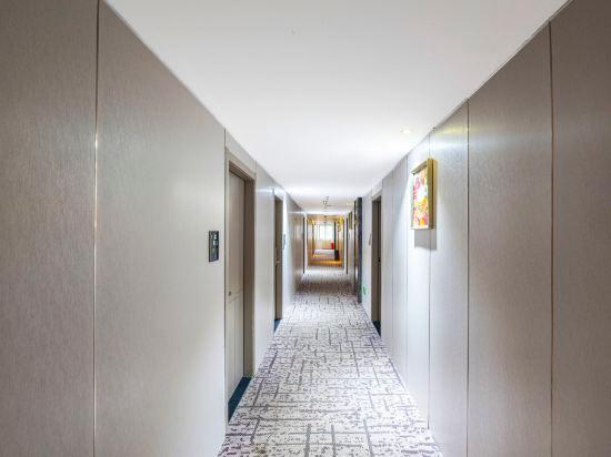 Manhadun Hotel 37/42