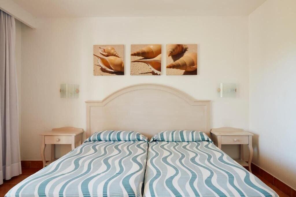 Family, Studio, Multiple Beds, Garden View