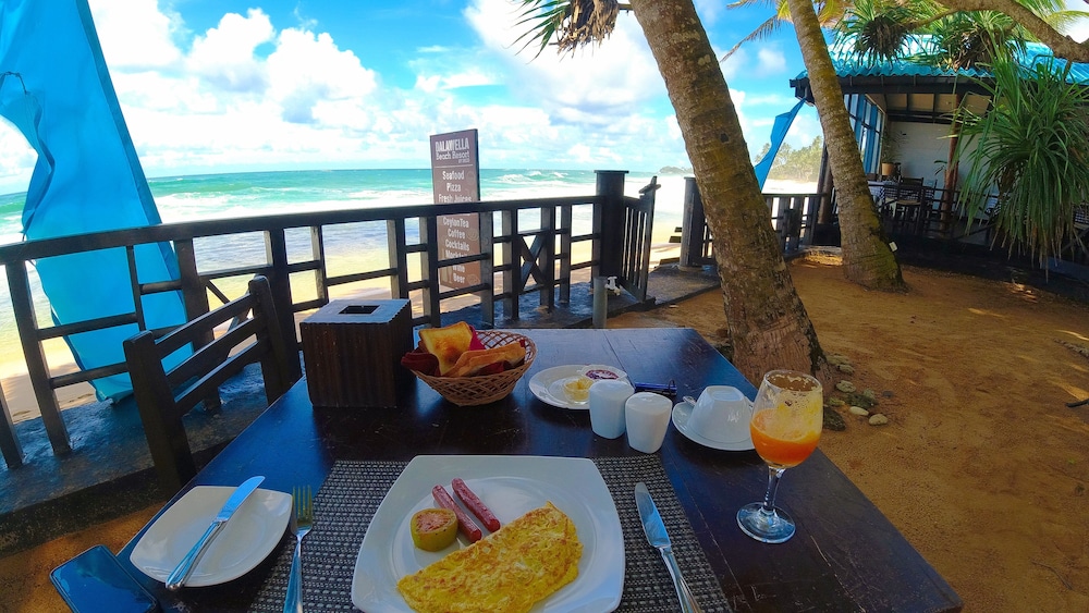 Dalawella Beach Resort 36/51