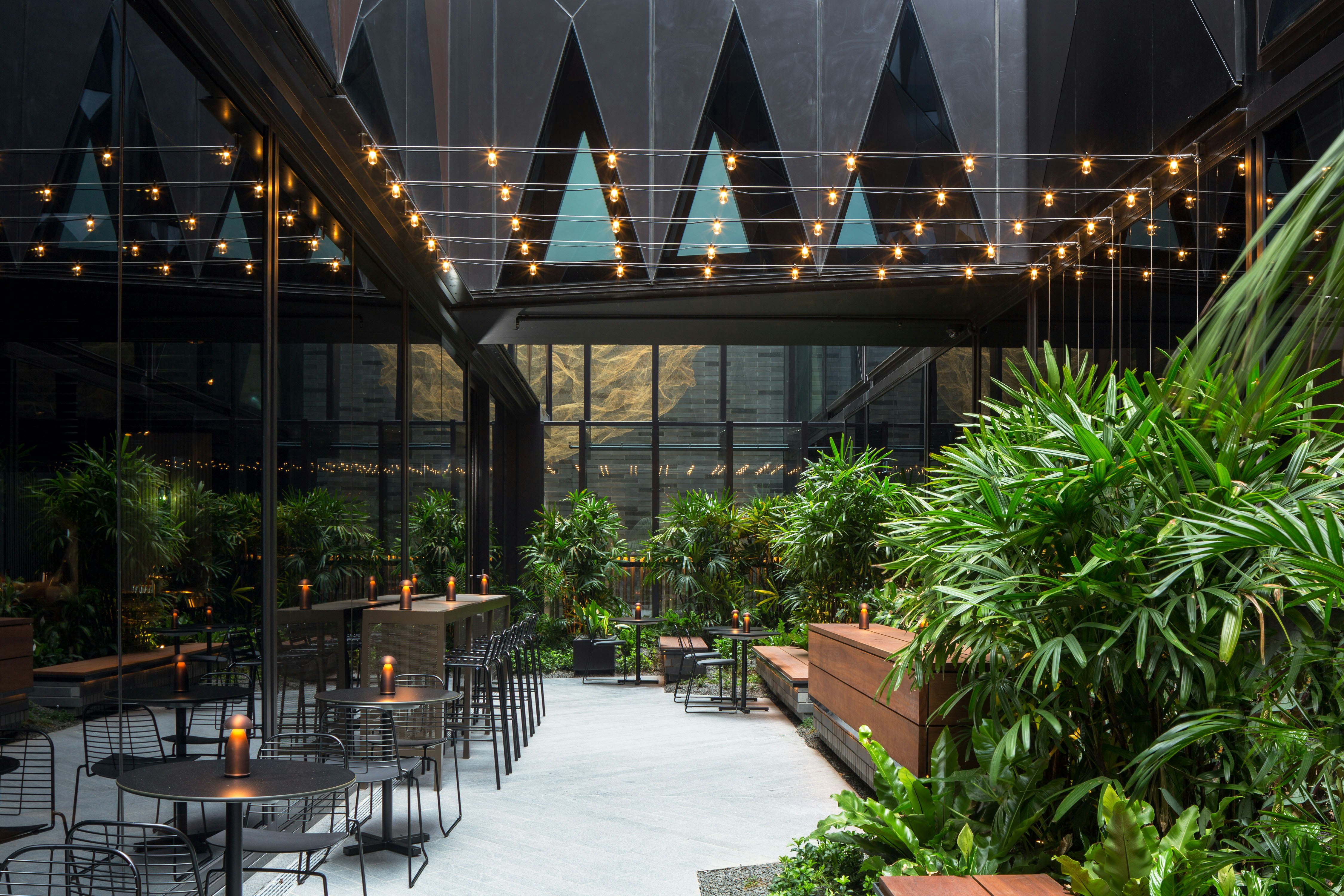 West Hotel Sydney Curio Collection By Hilton 78/80