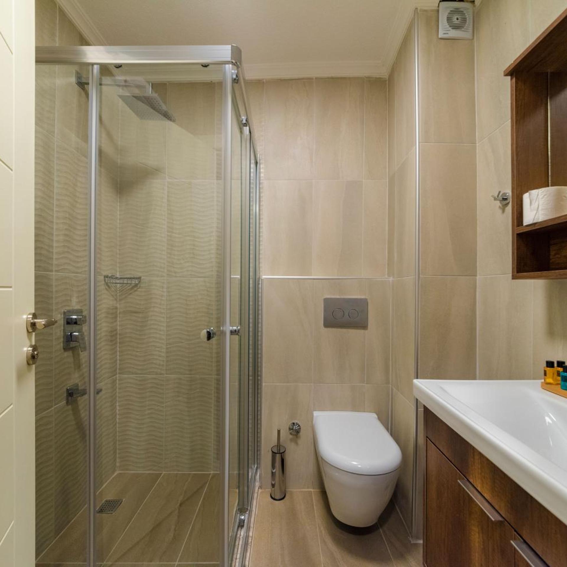 جناح عائلي بسرير كينج، Joy Suites Hotel 5/5