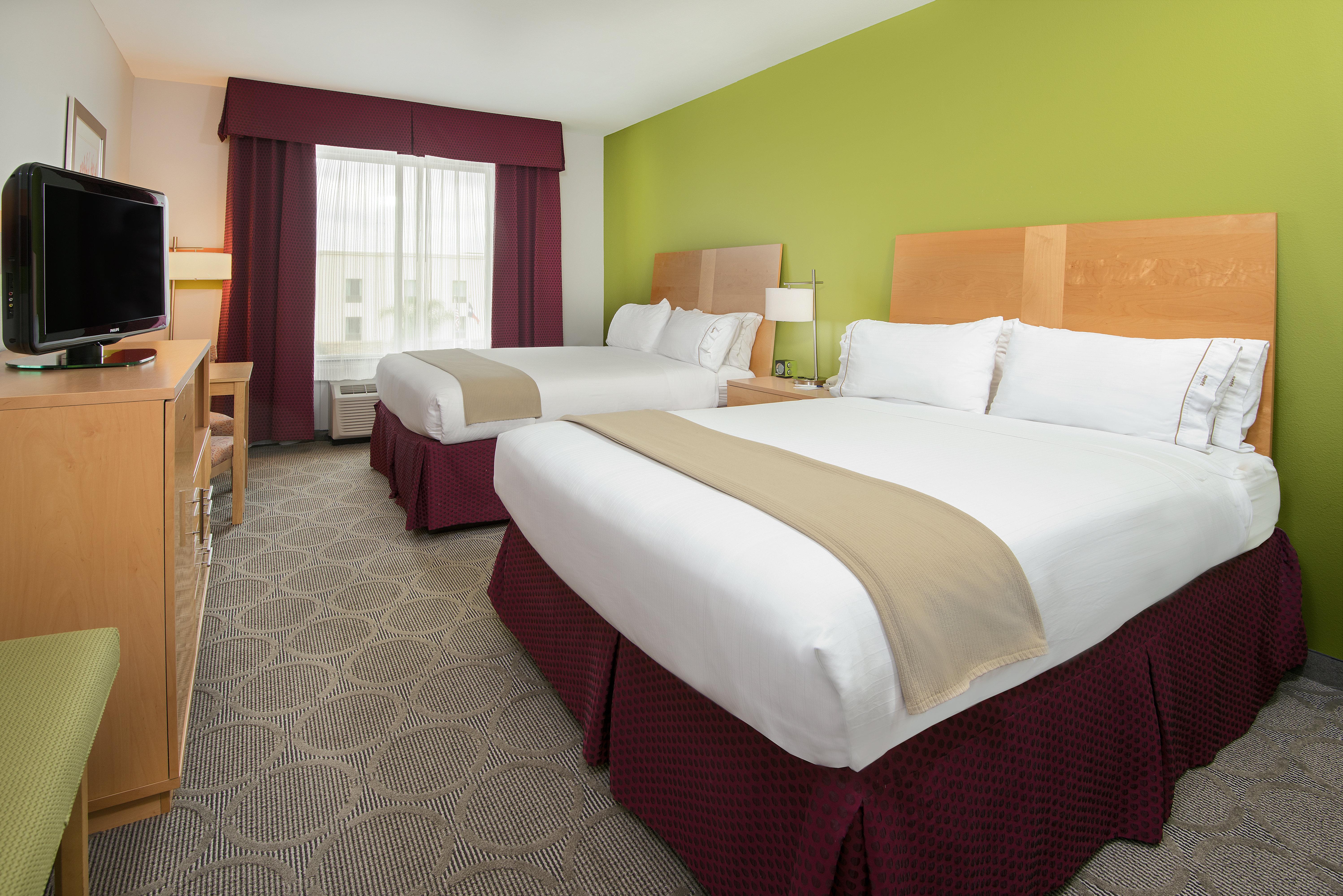 Room, 2 Queen Beds, Accessible