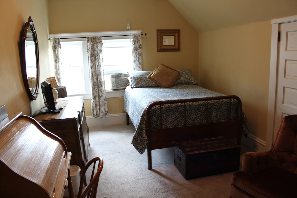 Victorian Charm Inn 13/47