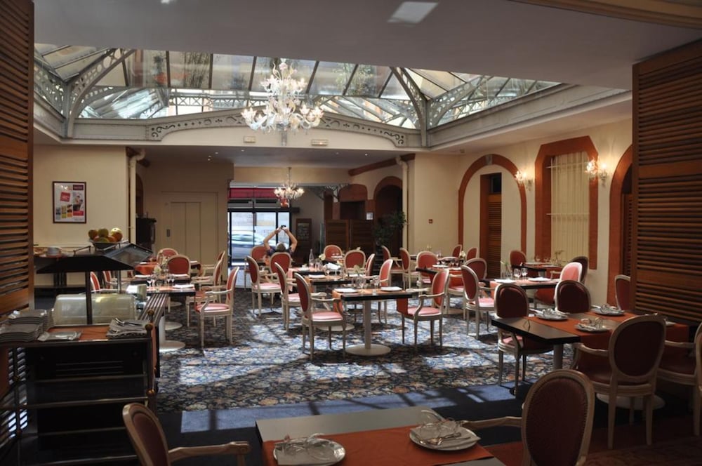 Mercure Montauban 34/53