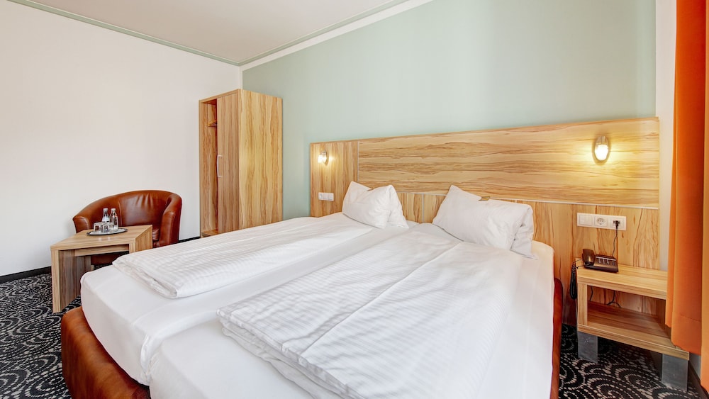 Hotel am Schelztor 10/34