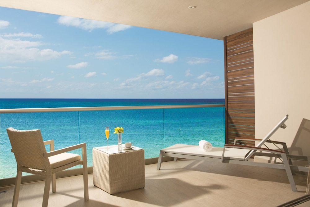 Secrets Riviera Cancun Resort & Spa 41/46