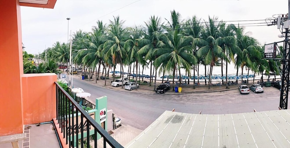 Coasta Bangsaen 55/57