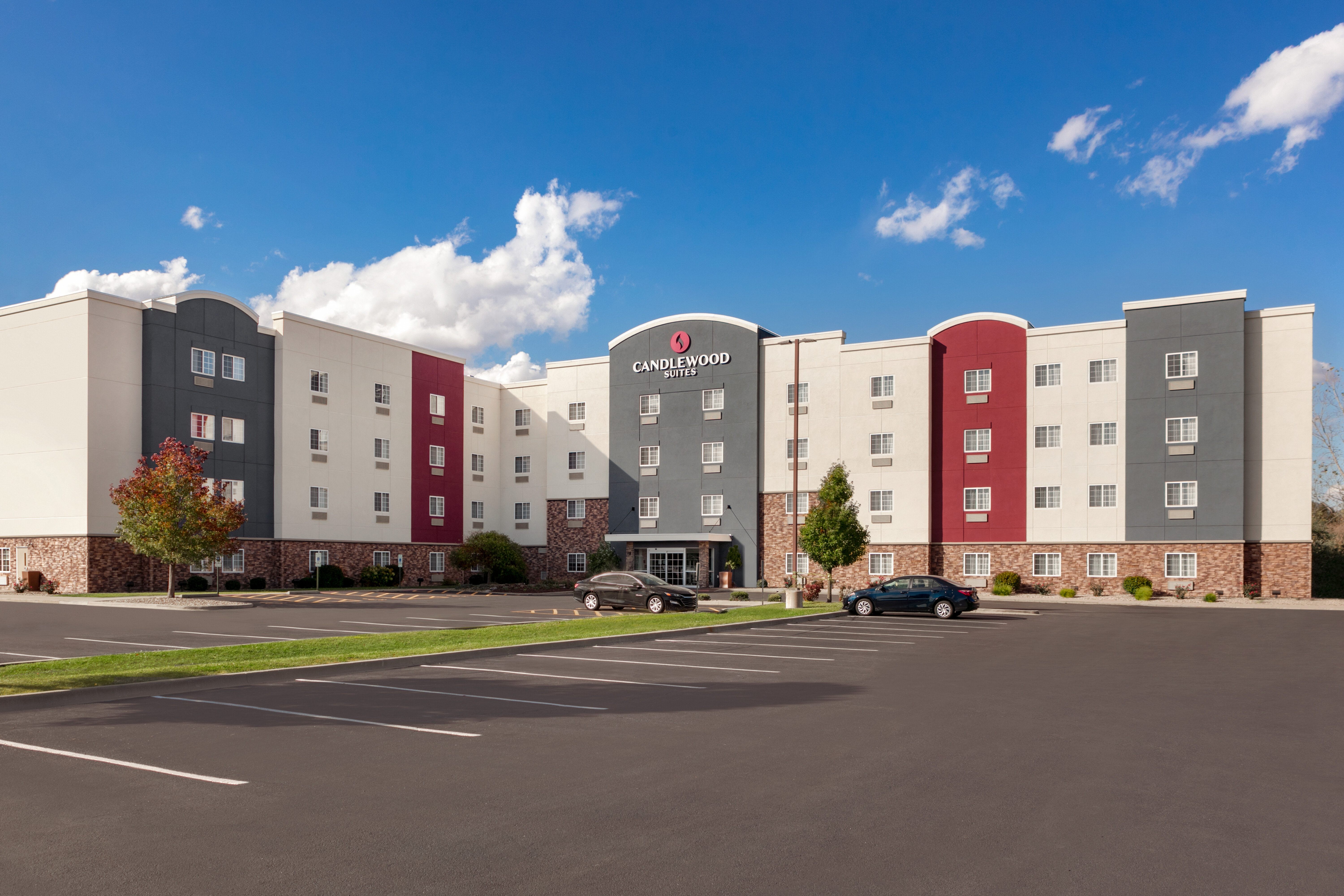 Candlewood Suites Springfield, an IHG Hotel 46/47