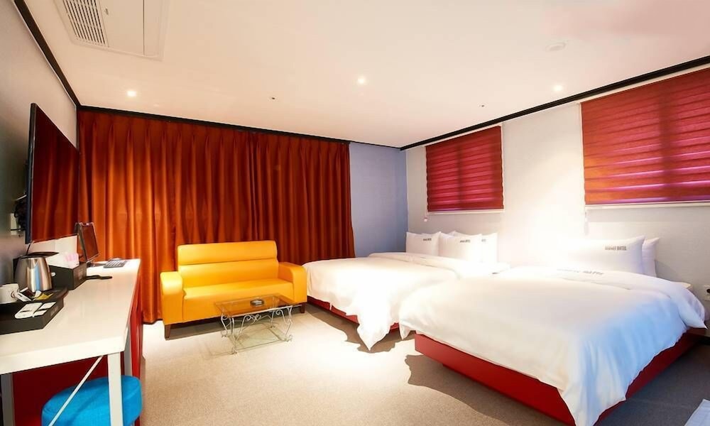Hermes Hotel 19/56
