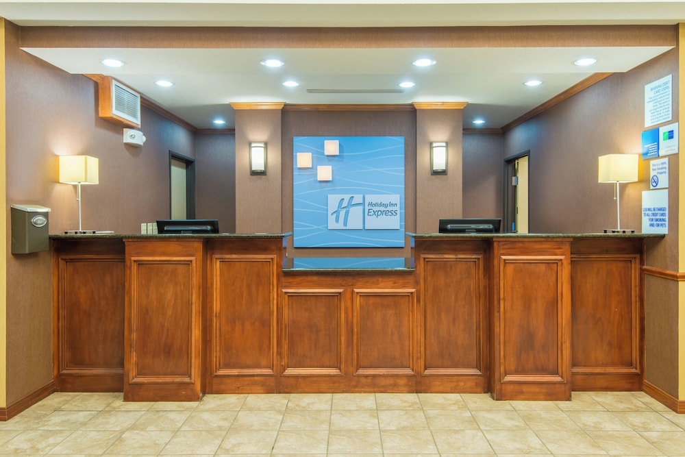Holiday Inn Express Hotel And Suites el Dorado Ks 6/52