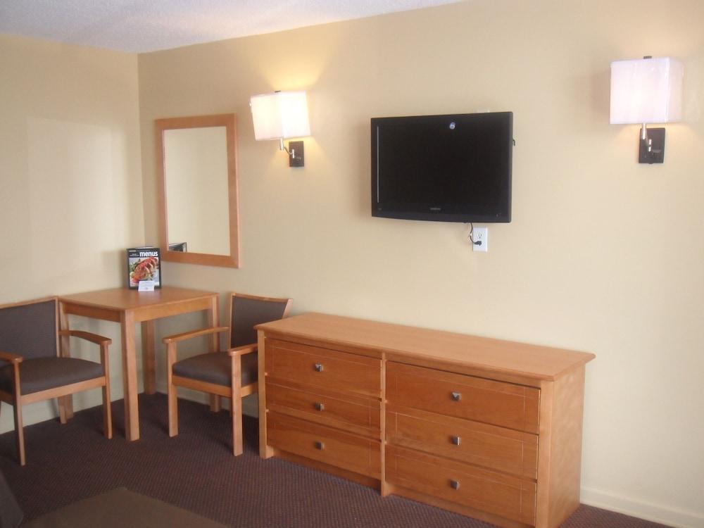 Oceanview Inn 19/30