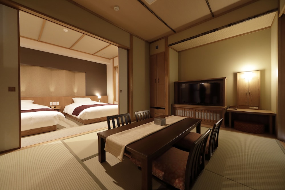 Kotohira Onsen Onyado Shikishima-Kan 29/30