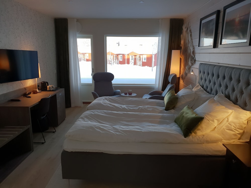 Kukkolaforsen Turist & Konferens 18/50