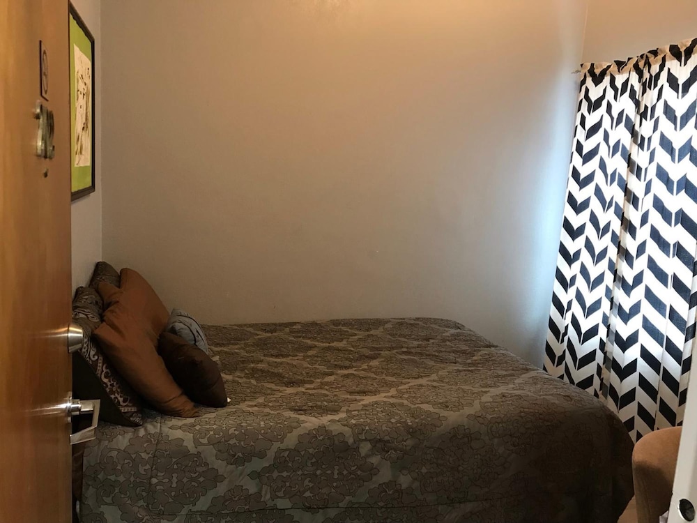 European Hostel 48/51