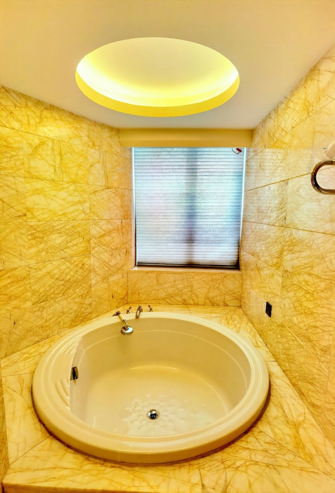 غرفة ديلوكس بسرير كينج، Days Inn by Wyndham Beijing Haidian 4/4
