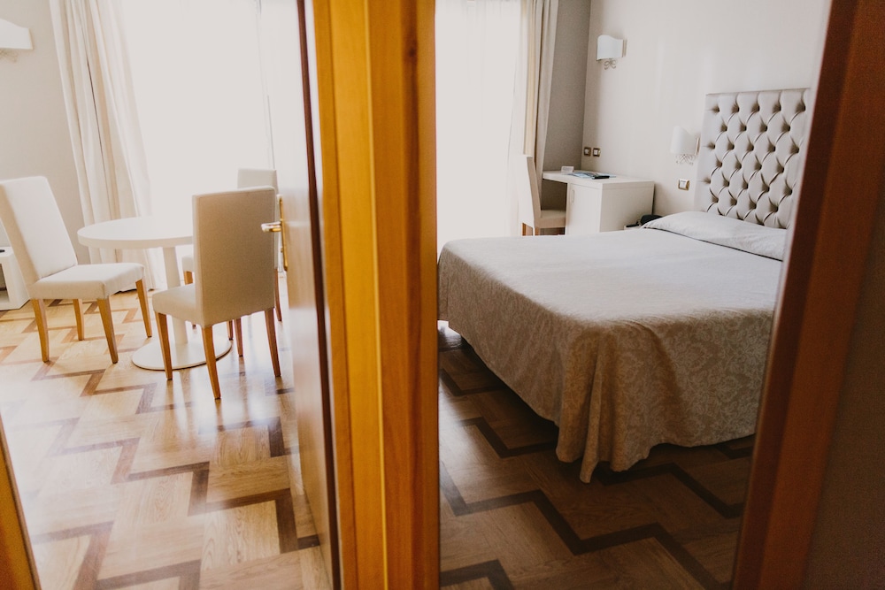 Hotel Metropole 19/46