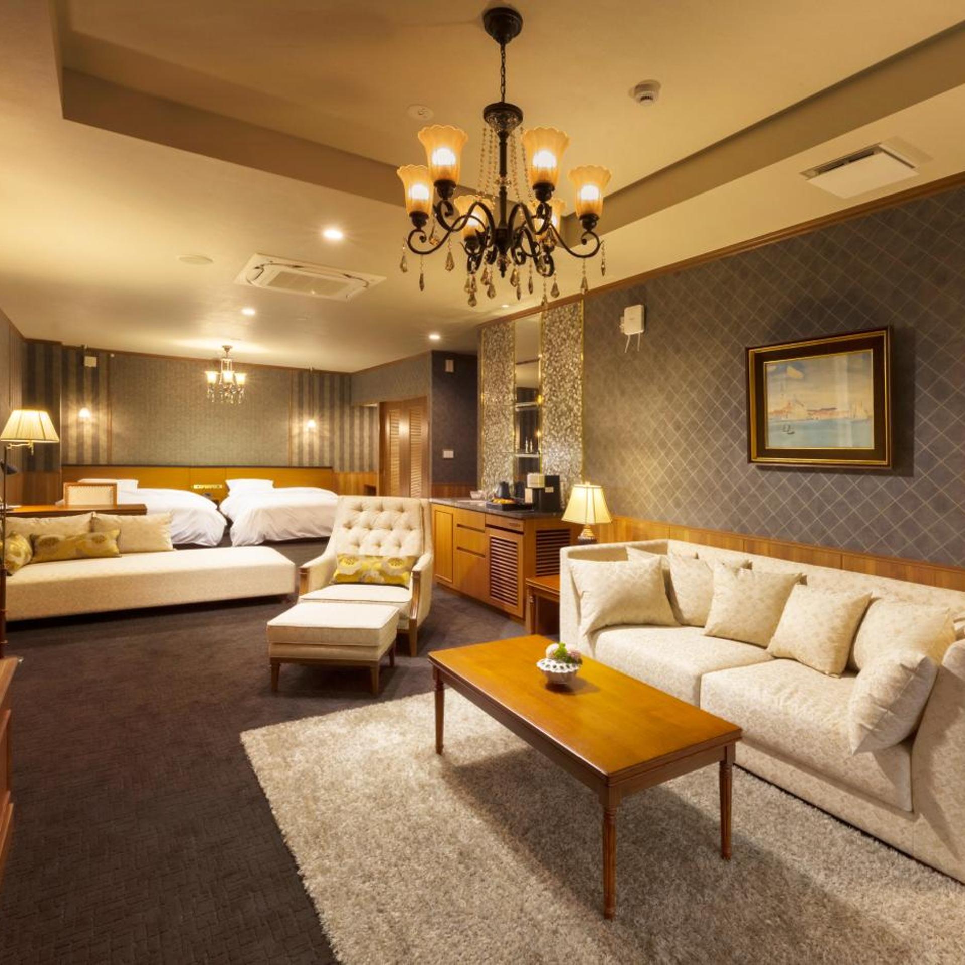 Katakura Silk Hotel 23/43