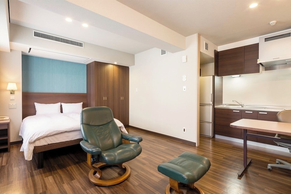 جناح بسرير كوين بمطبخ، Hotel New Yokosuka 3/5
