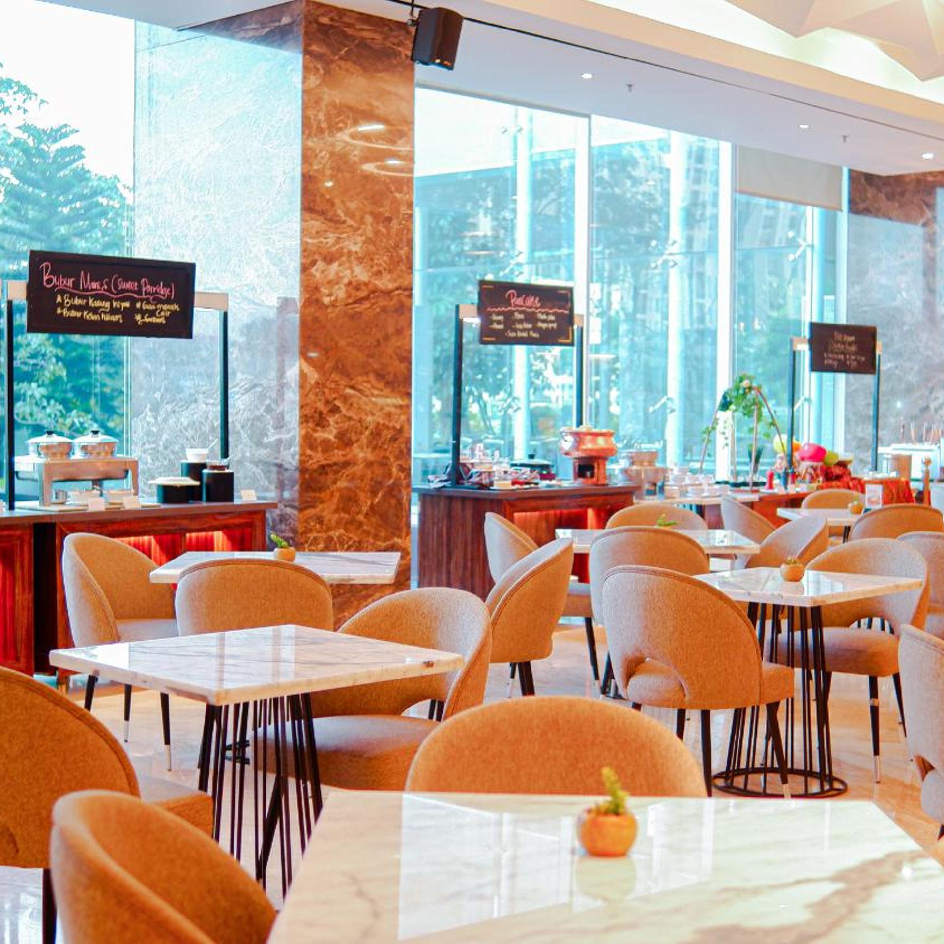 Grand Orchardz Hotel Kemayoran 38/50
