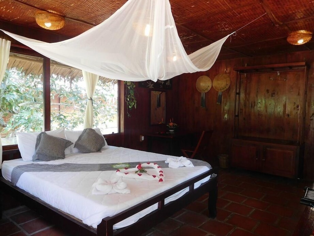 Mekong Ecolodge 16/45
