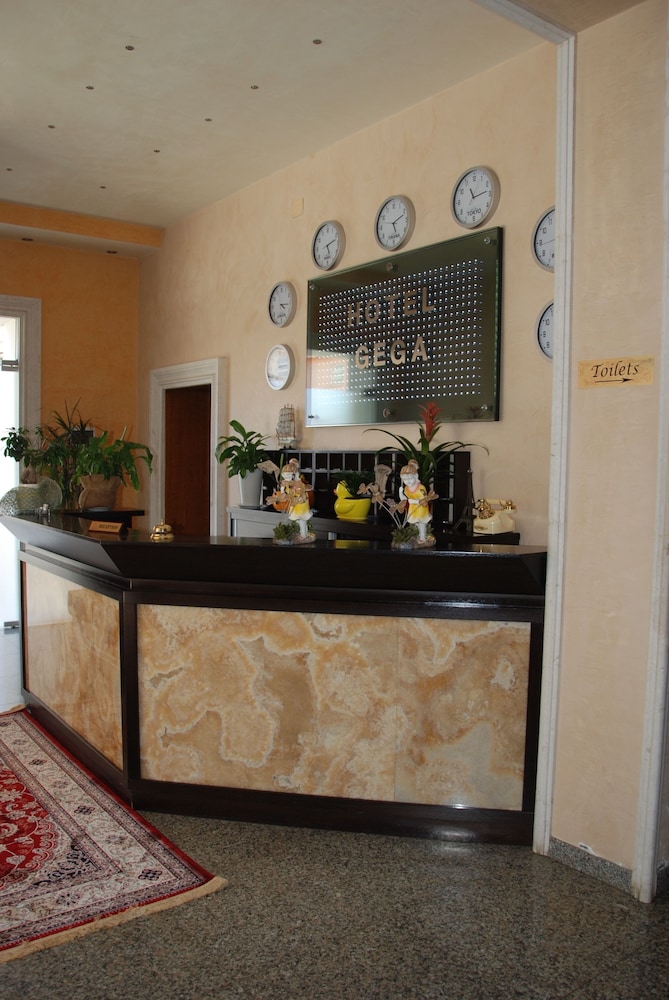 Gega Hotel 5/49