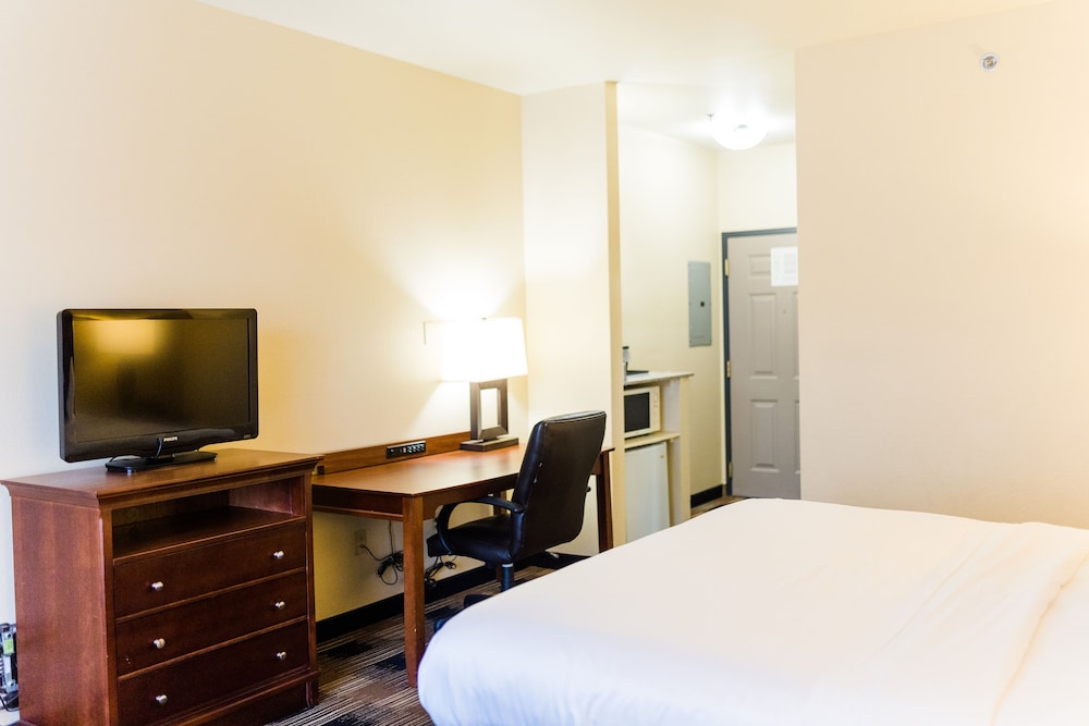 Country Inn & Suites By Radisson Helen 19/36