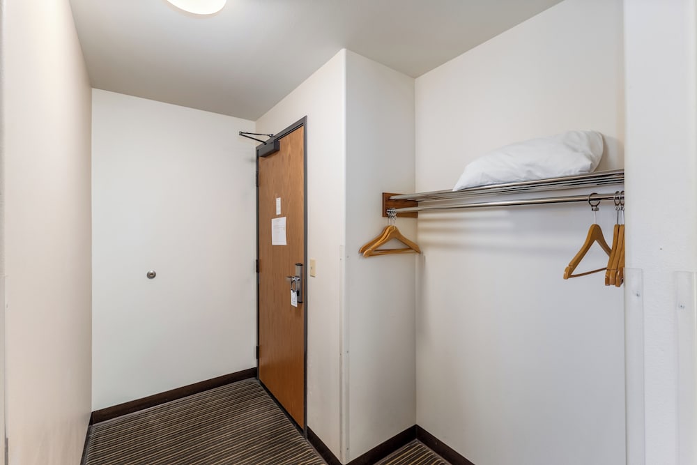 Breeze Inn 22/54