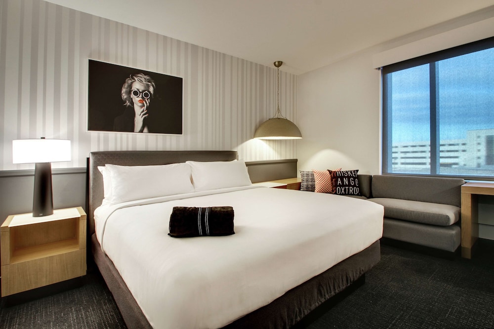 Room, King Bed, Peloton, Corner