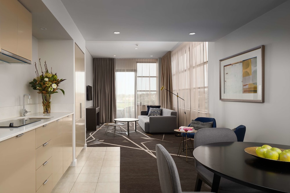 Rydges Campbelltown 49/62