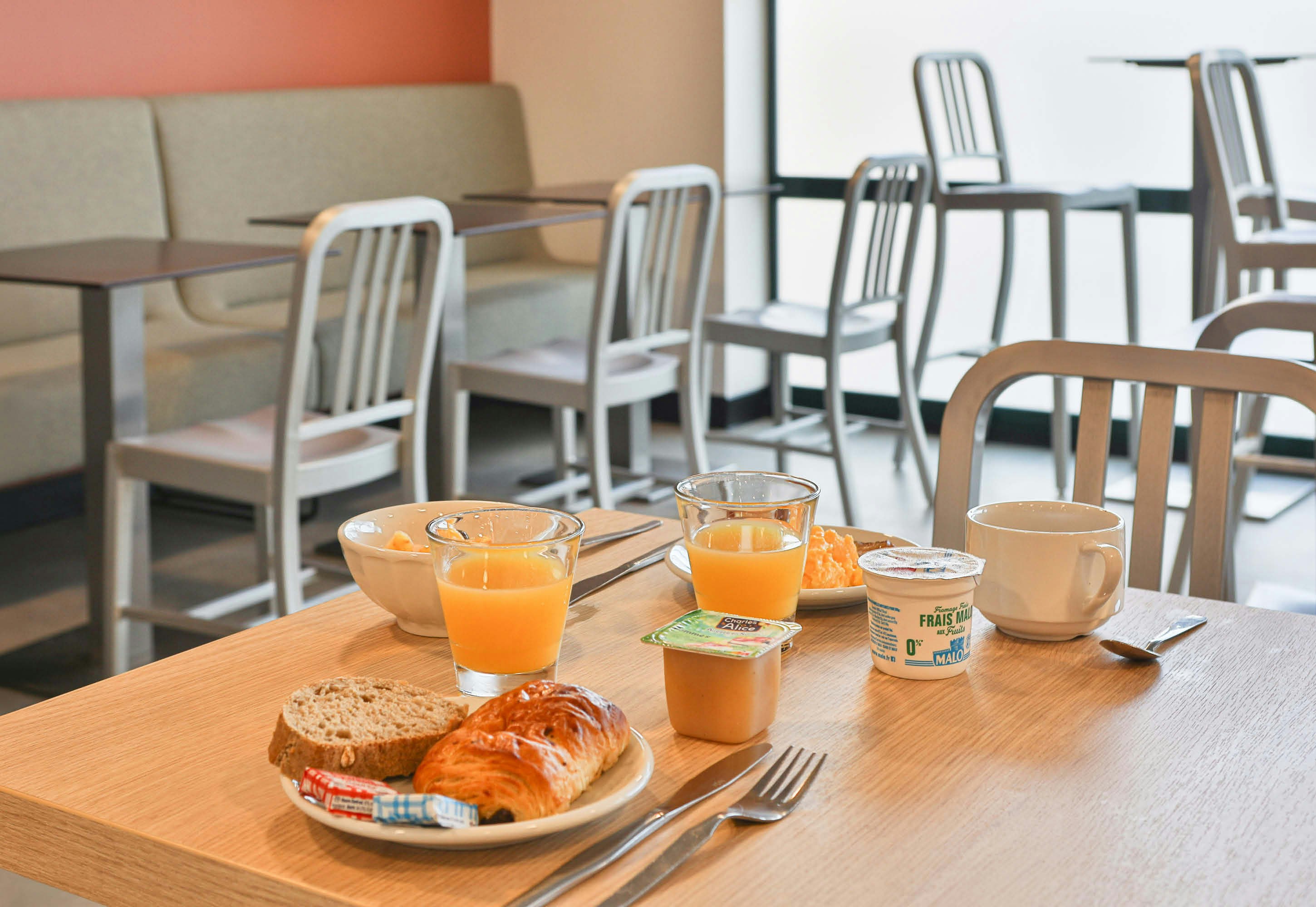 B&B Hotel Les Sables d Olonne Centre Gare 26/36