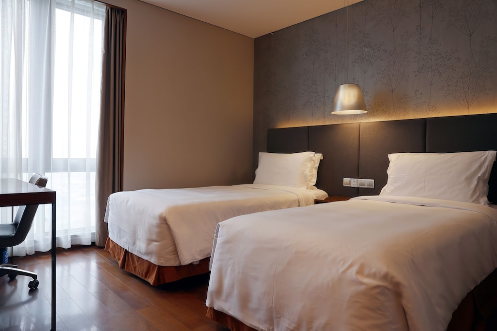 4 Bedrooms, Deluxe, Apartment, Twin Beds, 3 Queen Beds