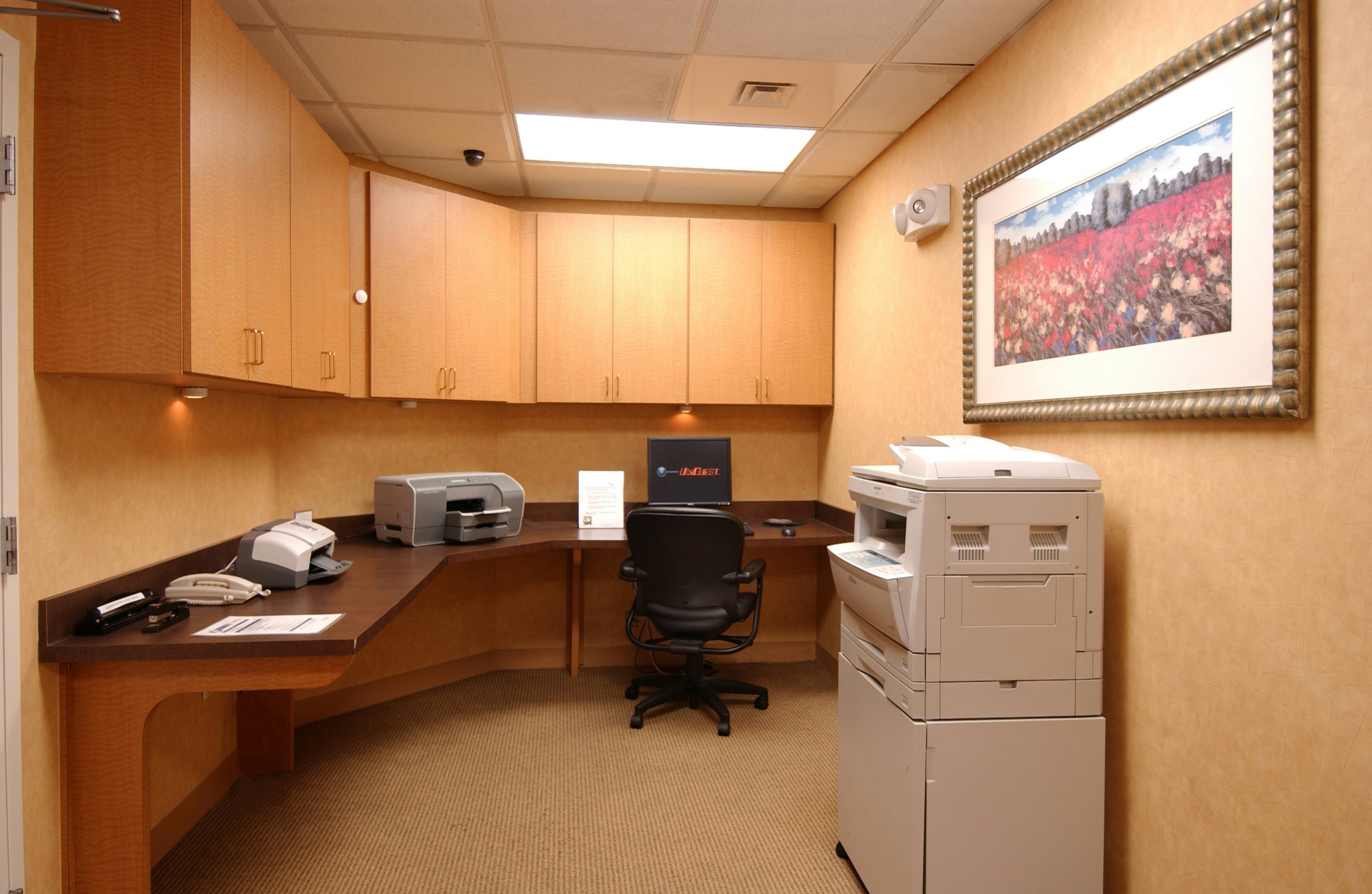 Hilton Garden Inn Atlanta Airport/Millenium Center 33/43