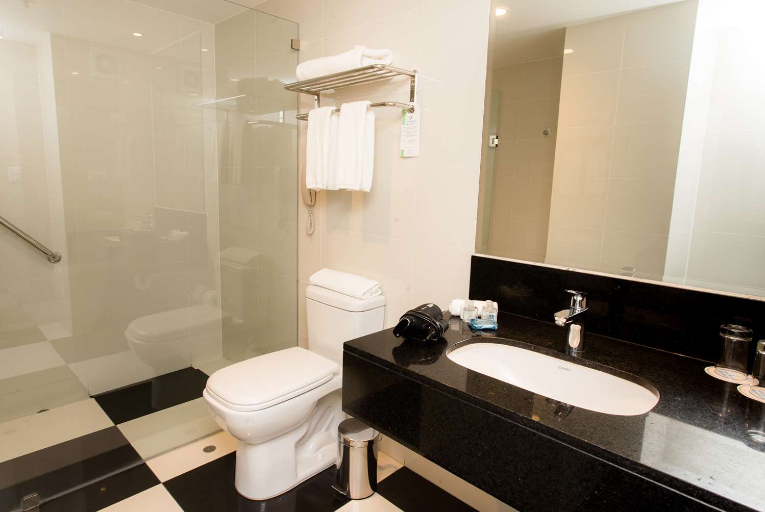 Wyndham Costa Del Sol Tumbes 74/77